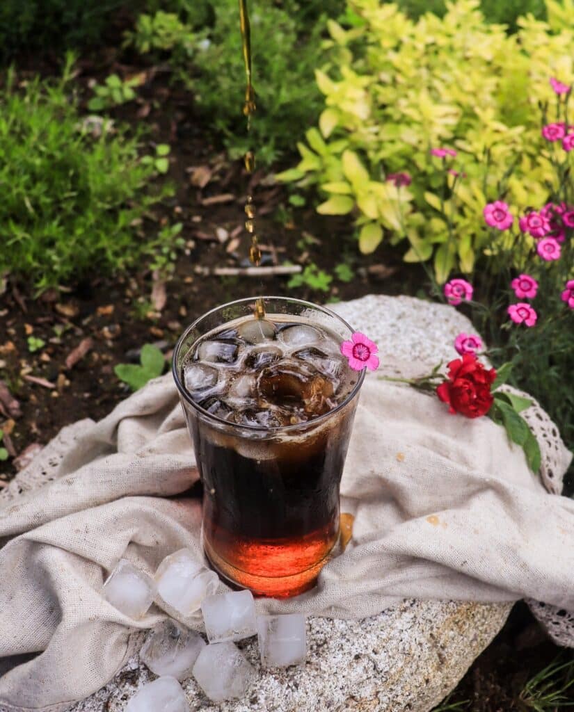 Root Beer Cocktail with Amaretto
