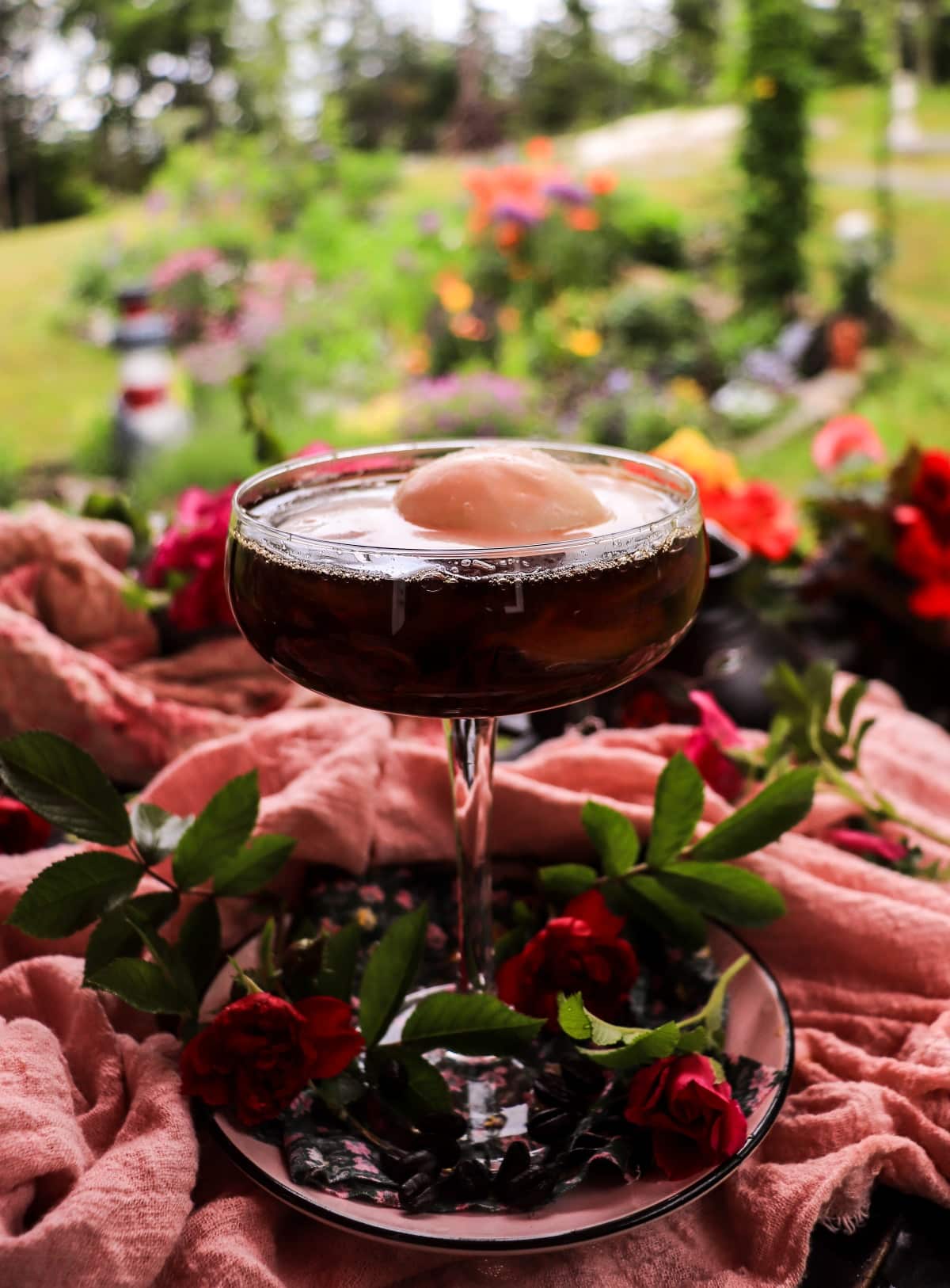 rose amaretto affogato