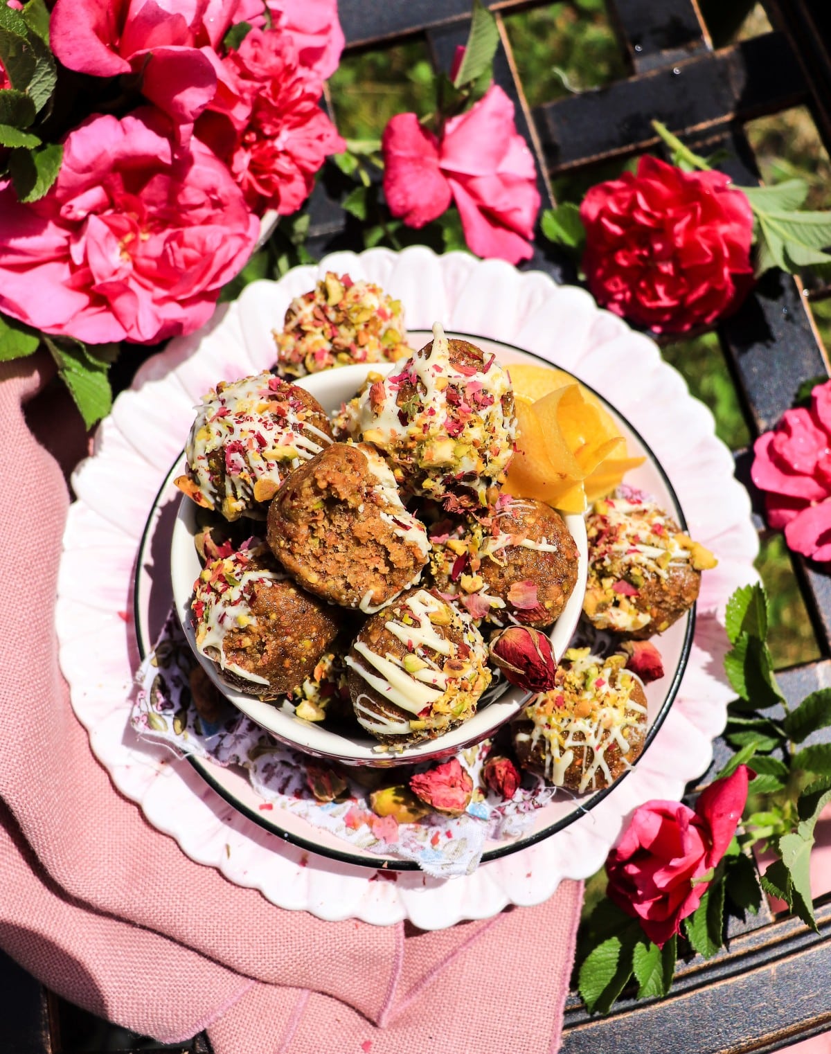 Amaretto rose cookie truffles with white chocolate drizzle