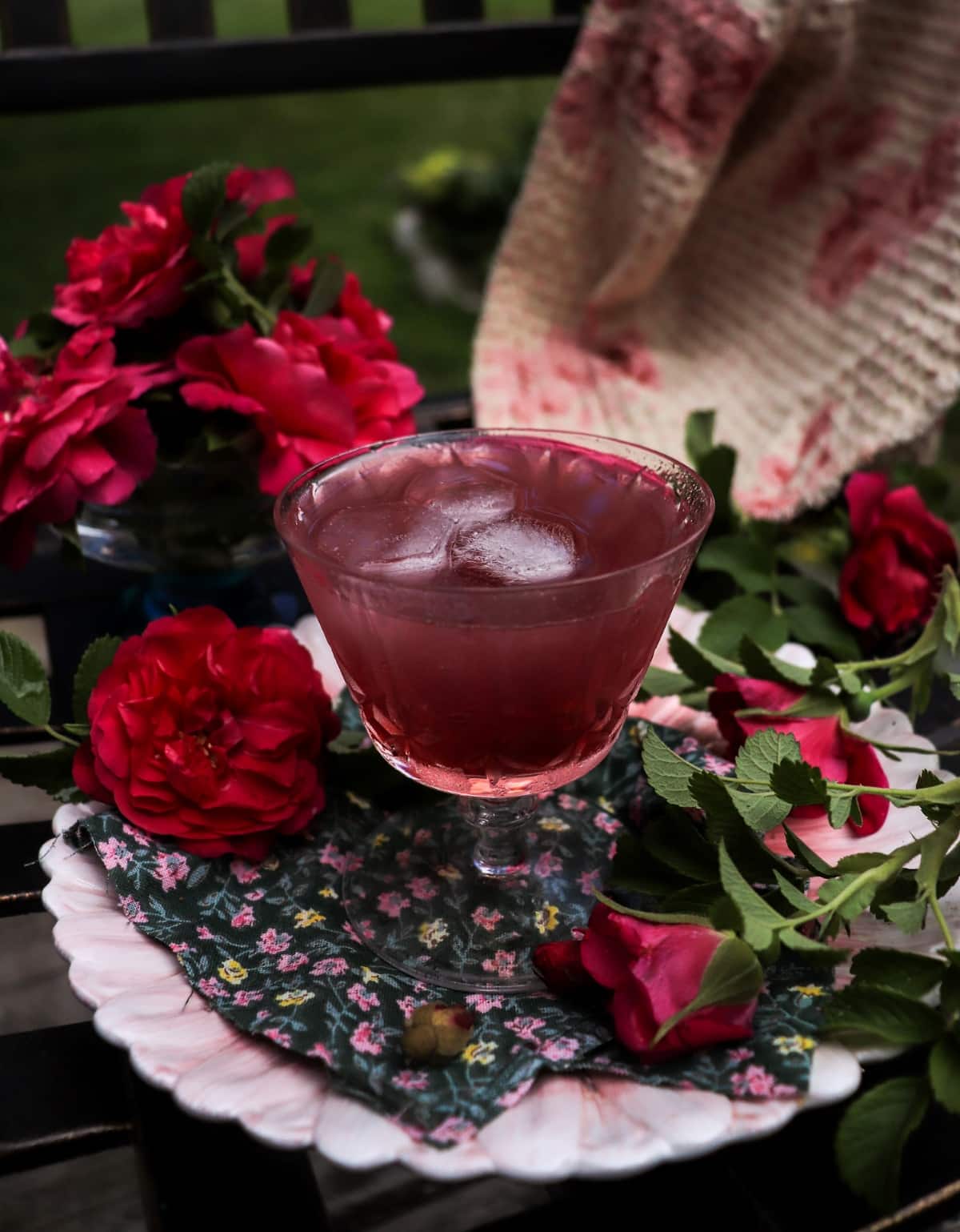 Easy Gin Daisy recipe made with gin, rose petal syrup and soda water