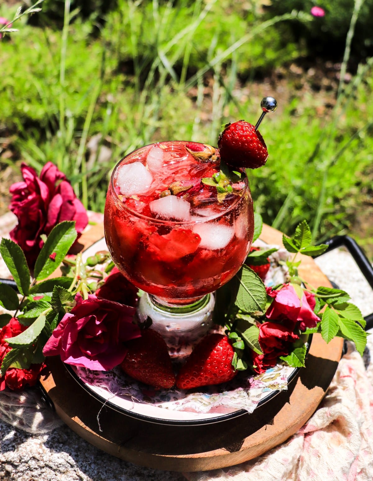 Strawberry spritz with rose syrup and sparkling wine