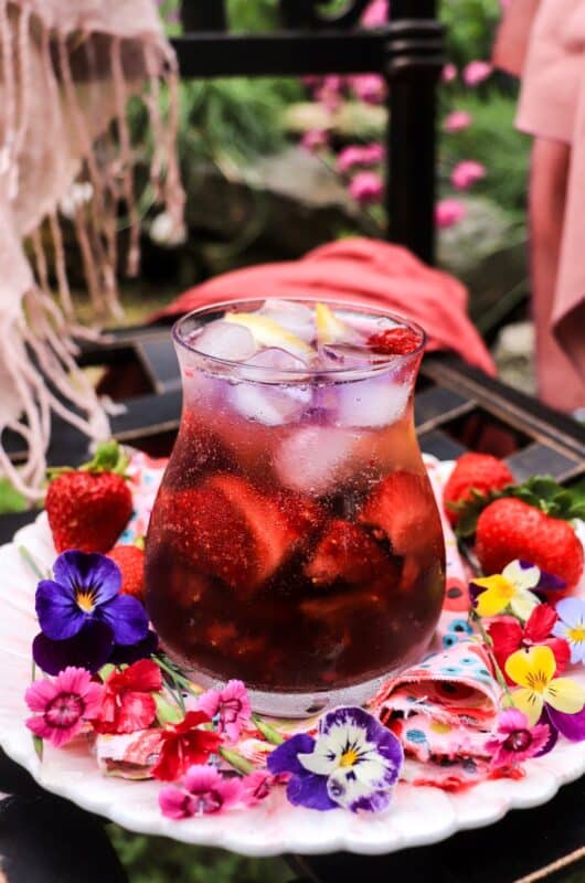 Strawberry Violet Gin Spritz