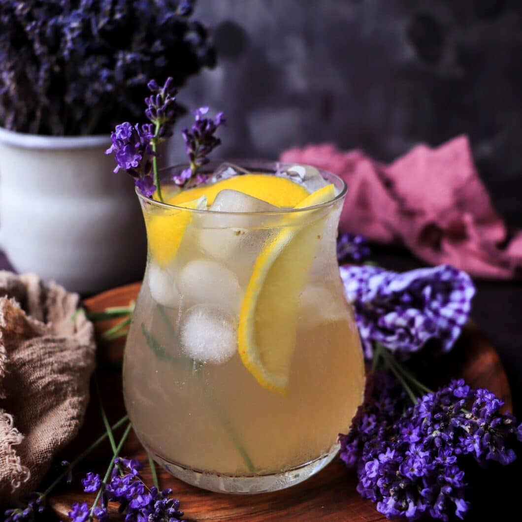 Honey Lavender Lemonade