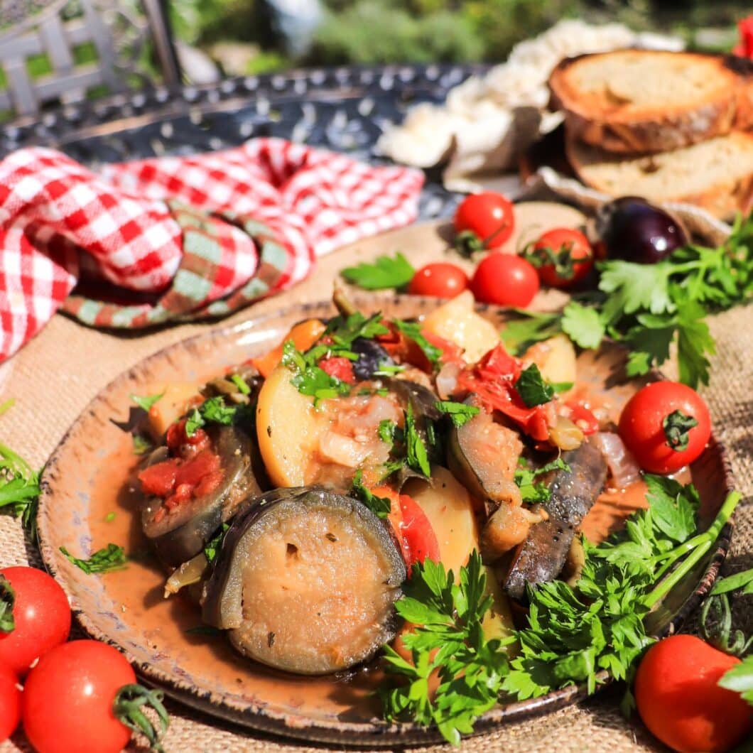 Armenian Eggplant Stew (Aylazan)