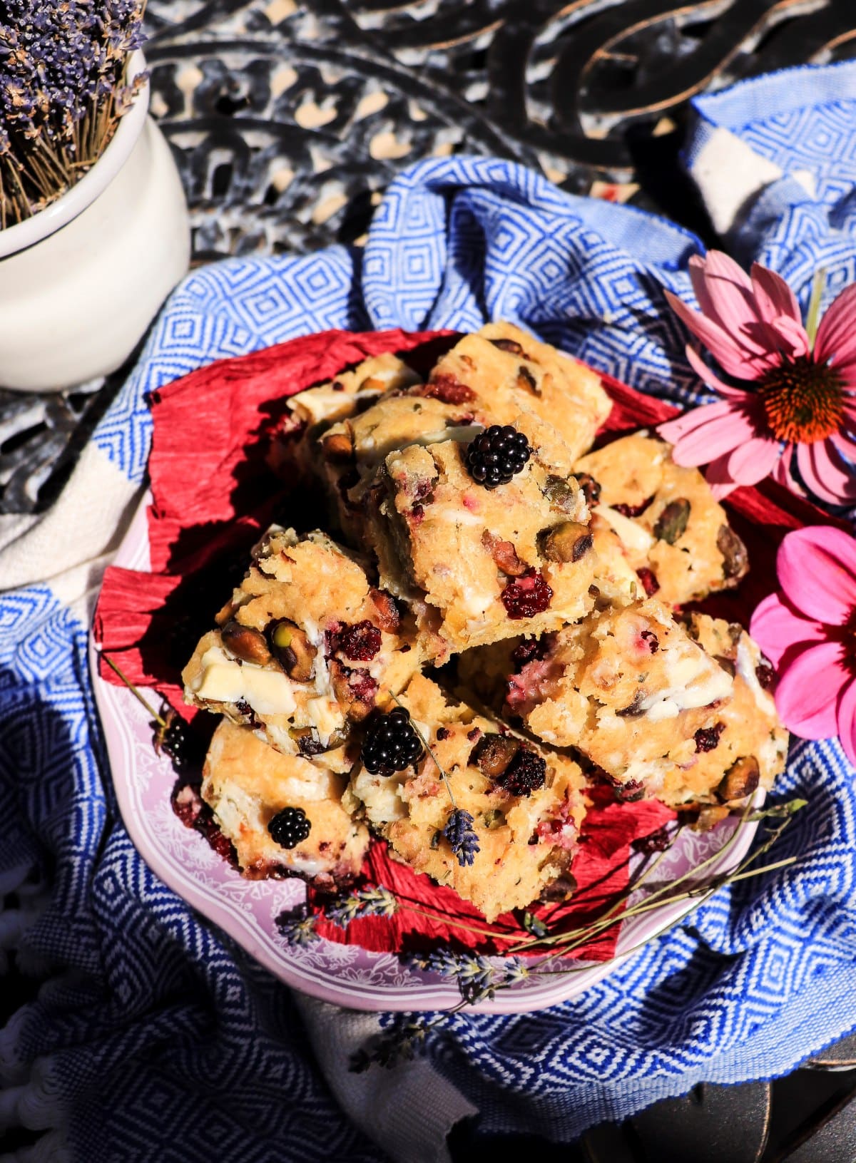 blackberry pistachio bars with white chocolate