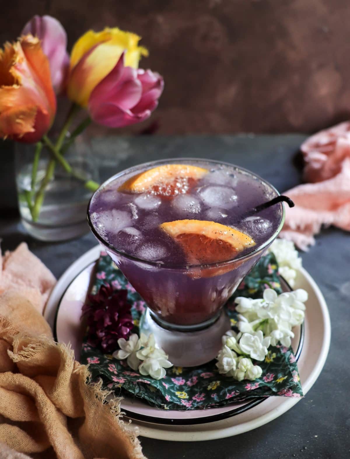 Empress 1908 gin cocktail with grapefruit, honey and vanilla