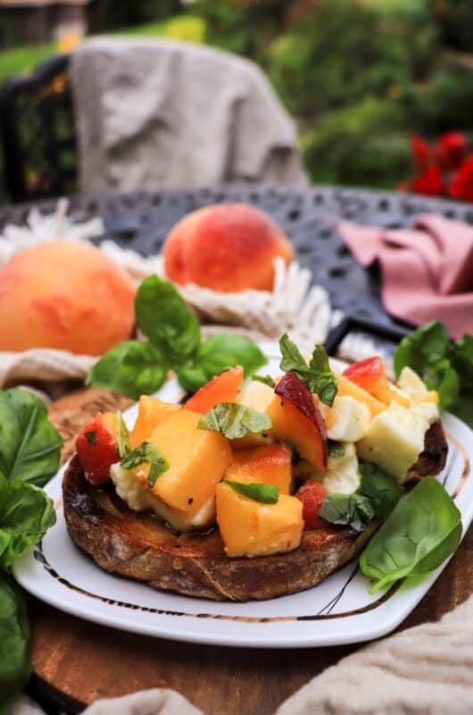 Peach Bruschetta with Mozzarella and Basil