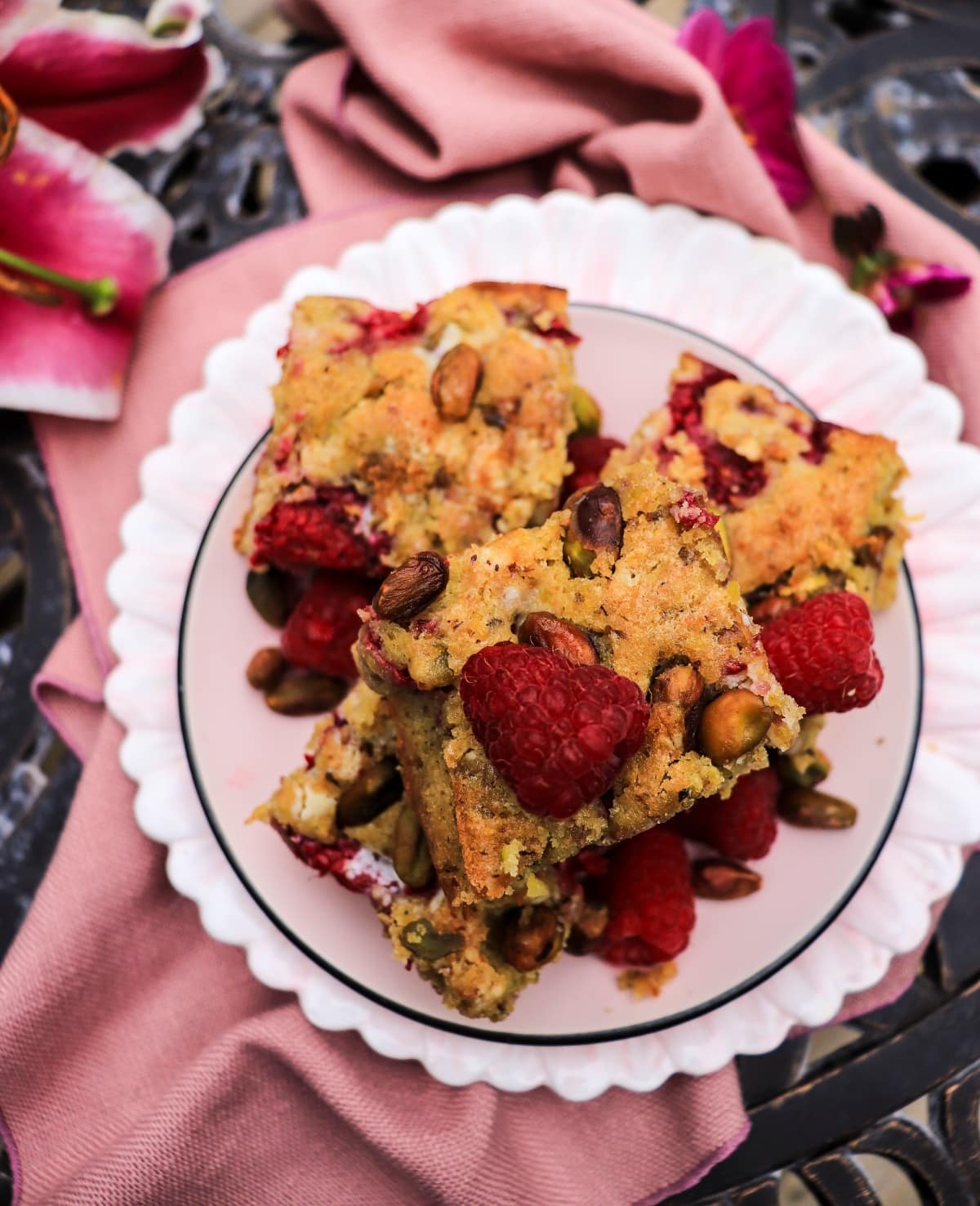 raspberry cake bars with pistachios
