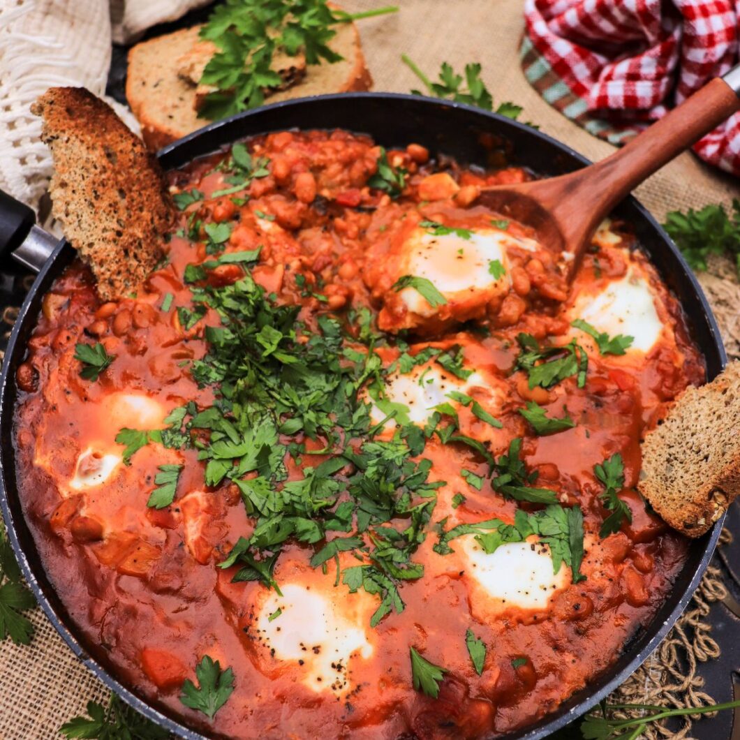 Baked Bean Shakshuka with Tomatoes and Eggs