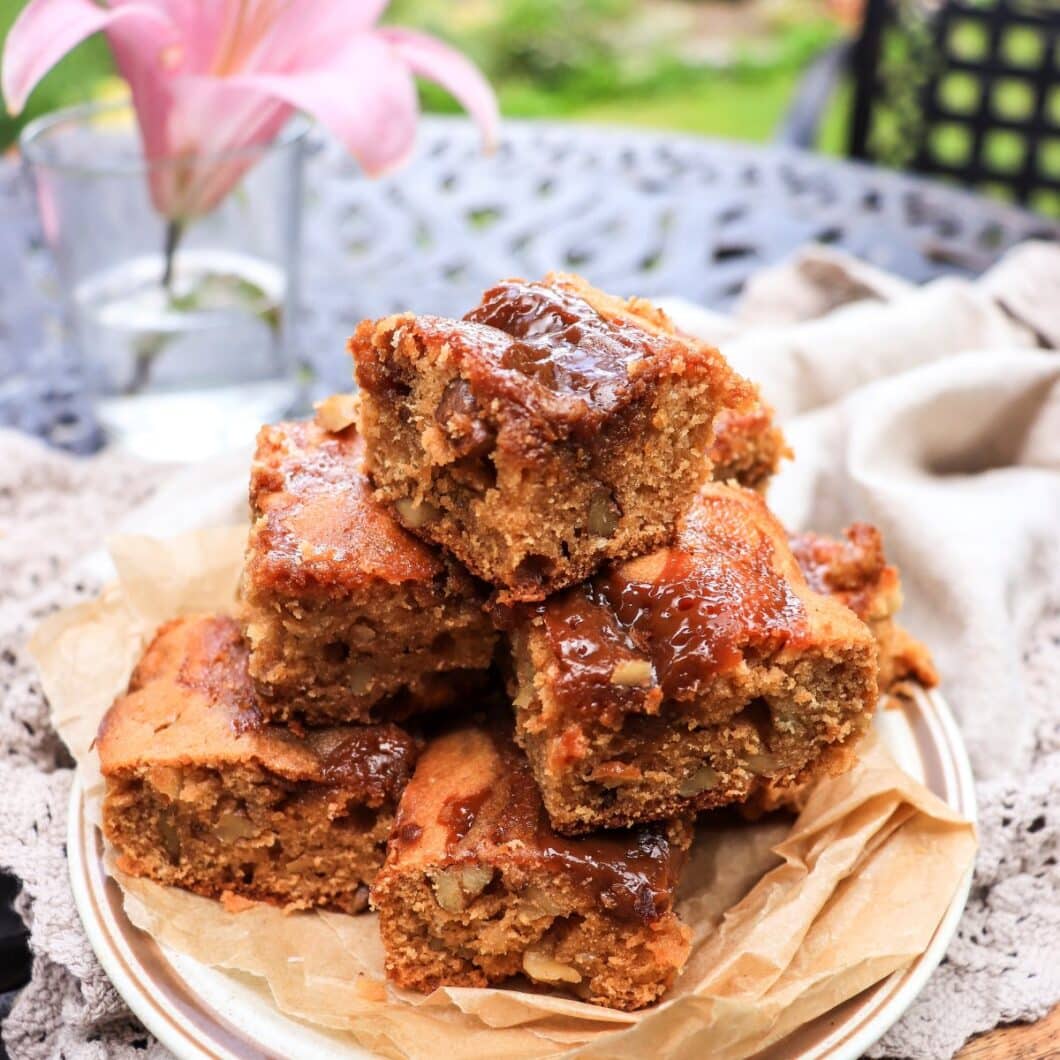 Dulce de Leche Cake Bars with Walnuts