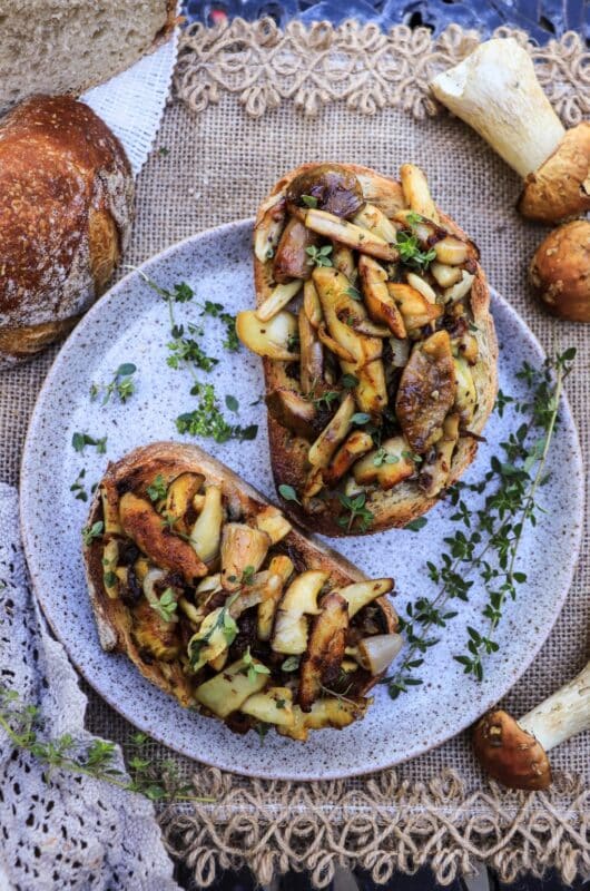 Porcini Bruschetta with Shallots, Thyme, and Sage