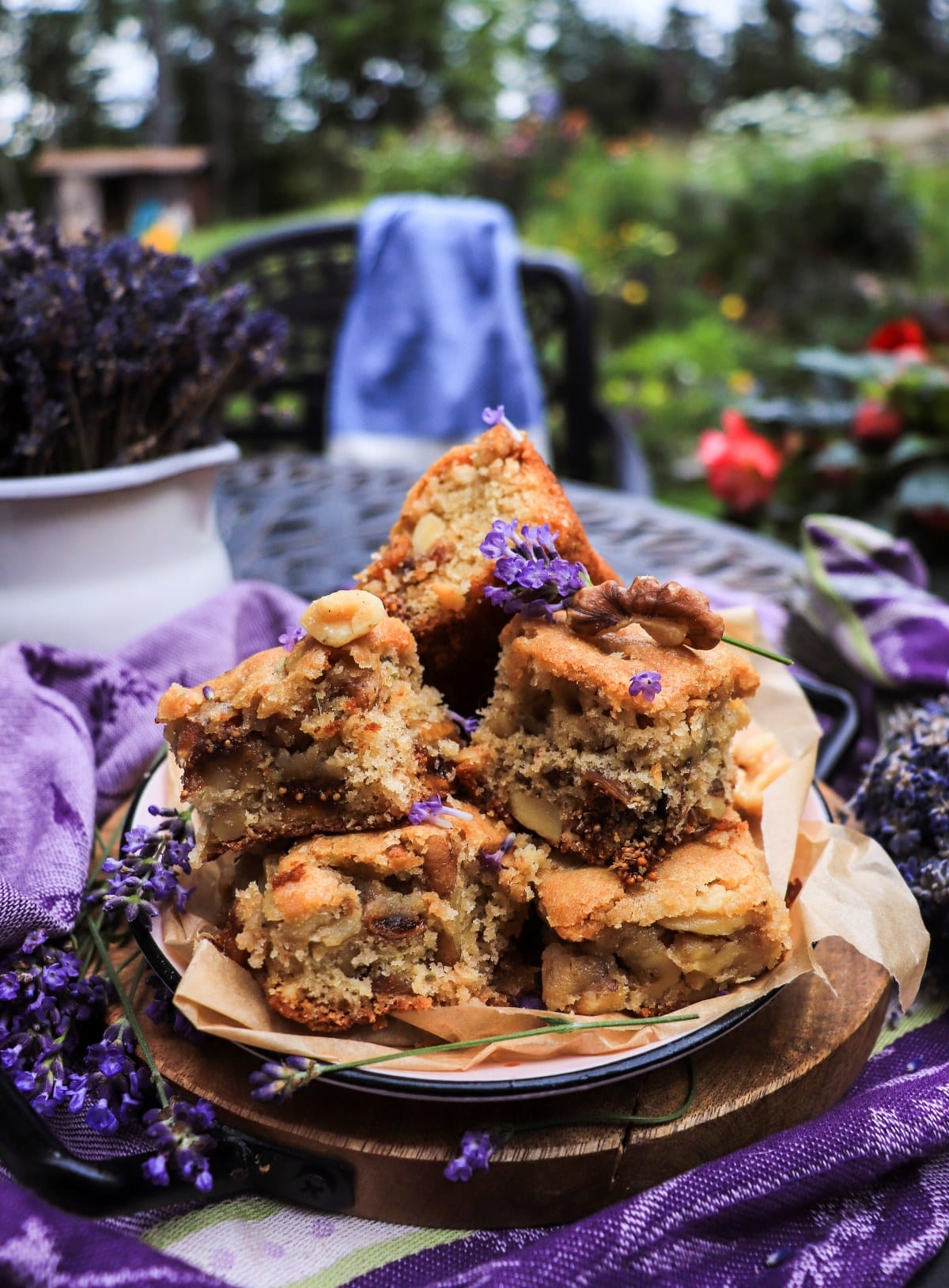 honey walnut fig cake bars with lavender